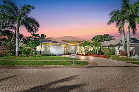 6639 Cobia Cir, Boynton Beach, FL 33437