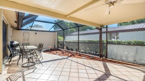 23425 Barlake Dr, Boca Raton, FL 33433
