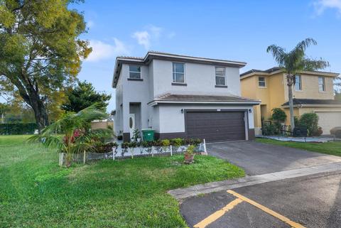 6676 NW 69th Ct, Tamarac, FL 33321