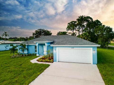 225 SW Starflower Ave, Port Saint Lucie, FL 34984