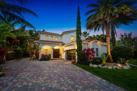120 Porgee Rock Pl, Jupiter, FL 33458