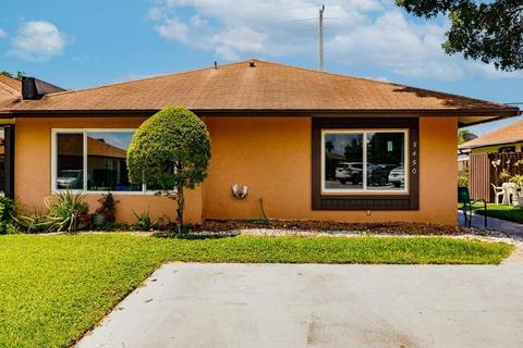 5450 Bonky Court #98 B, West Palm Beach, FL 33415