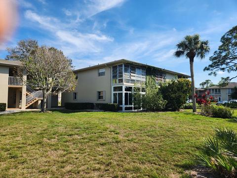 19 Lake Vista Trl #105, Port Saint Lucie, FL 34952