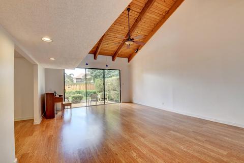 5397 Stonybrook Ln, Boynton Beach, FL 33437
