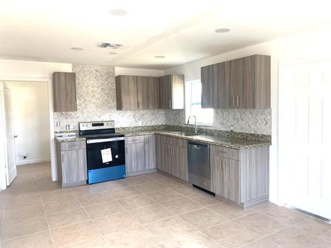 675 SE 5th St, Belle Glade, FL 33430