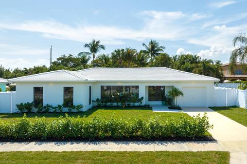 161 Yale Dr, Lake Worth, FL 33460