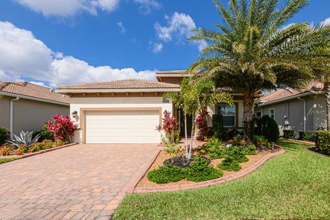 18030 SW Cosenza Way, Port Saint Lucie, FL 34986