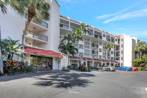 3591 Environ Blvd #A310, Lauderhill, FL 33319