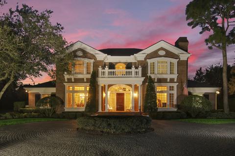 5934 Whirlaway Rd, Palm Beach Gardens, FL 33418