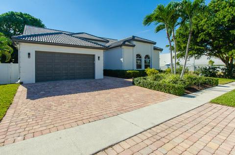 750 Bailey St, Boca Raton, FL 33487