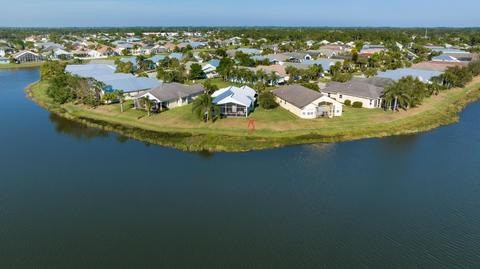 144 NW Swann Mill Cir, Port Saint Lucie, FL 34986
