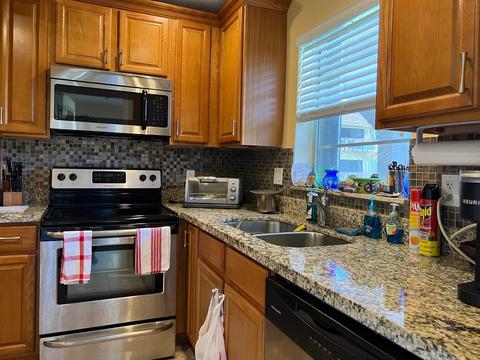 5300 Washington St #S214, Hollywood, FL 33021