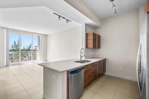 480 Hibiscus St #529, West Palm Beach, FL 33401