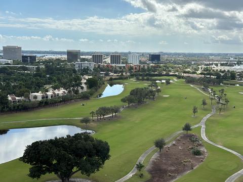 2425 Presidential Way #1906, West Palm Beach, FL 33401