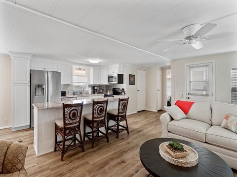 106 W Caribbean, Port Saint Lucie, FL 34952