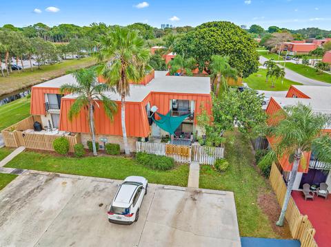 3350 S Meridian Way #D, Palm Beach Gardens, FL 33410
