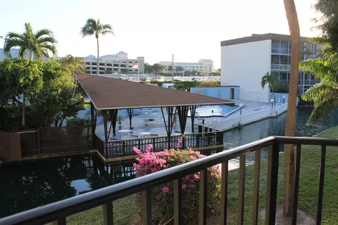 890 N Federal Hwy #209, Lantana, FL 33462