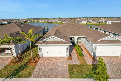13184 SW Vermillion Cir, Port Saint Lucie, FL 34987