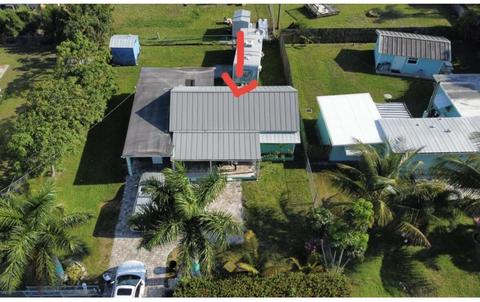 2676 SE Carroll St, Stuart, FL 34997 photo 1