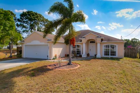 3851 SW Mccrory St, Port Saint Lucie, FL 34953