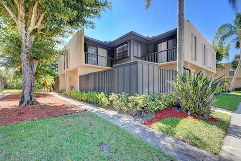 4826 Alder Dr #B, West Palm Beach, FL 33417