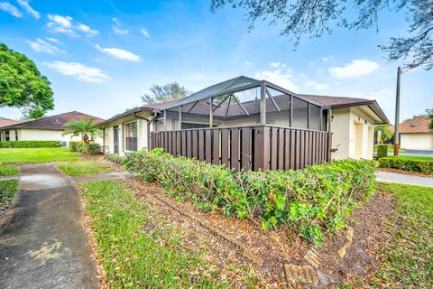 1451 Captains Walk #A, Fort Pierce, FL 34950