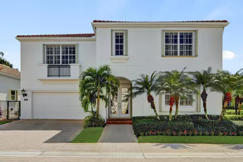 4292 NW 65th Rd, Boca Raton, FL 33496