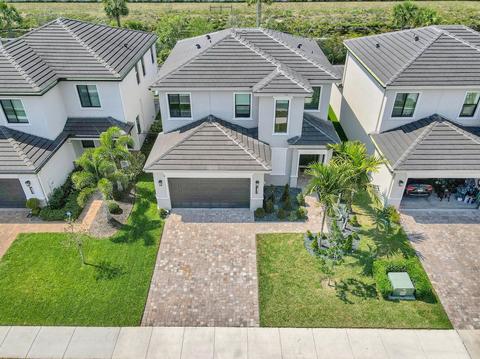 6091 Yerba Buena Ct, Lake Worth, FL 33467