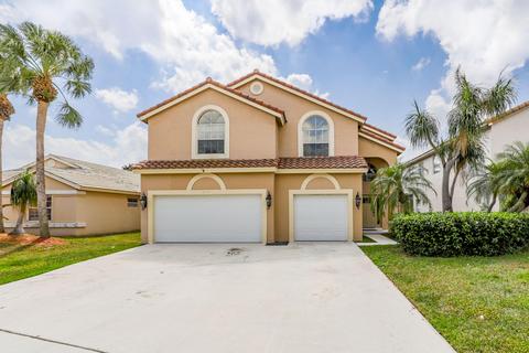 8677 Windy Cir, Boynton Beach, FL 33472