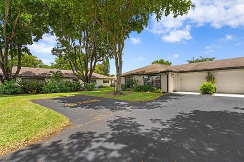 4700 Robinwood Ter #A, Boynton Beach, FL 33436