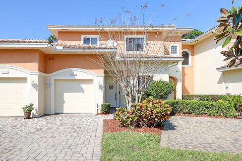 2555 SW Stockbridge Sq, Vero Beach, FL 32962
