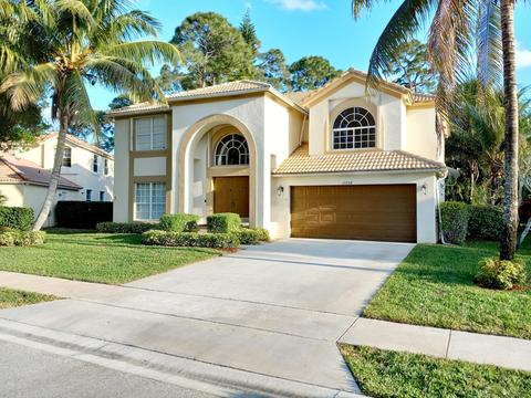 15738 Glen Willow Ln, Wellington, FL 33414