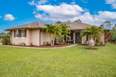 906 Yearling Trl, Sebastian, FL 32958