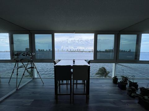 301 Lake Shore Dr #804, Lake Park, FL 33403