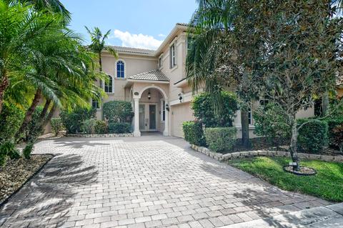 7050 Veneto Dr, Boynton Beach, FL 33437