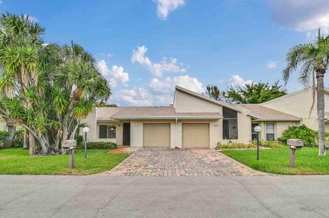6995 Peony Pl, Lake Worth, FL 33467