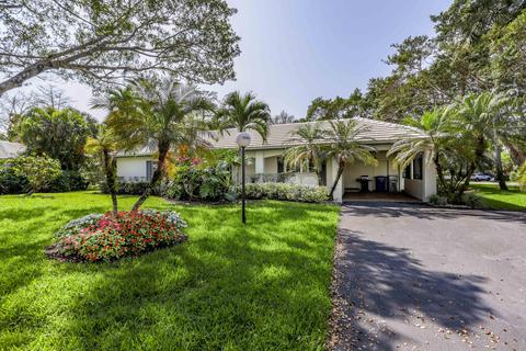 1140 W Cypress Dr #V-21, Pompano Beach, FL 33069