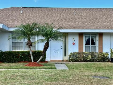 1212 S Lakes End Dr #B, Fort Pierce, FL 34982