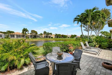 9747 Via Grandezza W, Wellington, FL 33411