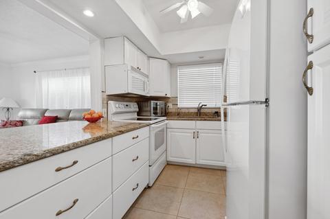 743 N Riverside Dr #8A, Pompano Beach, FL 33062