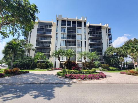 1524 Bridgewood Dr, Boca Raton, FL 33434