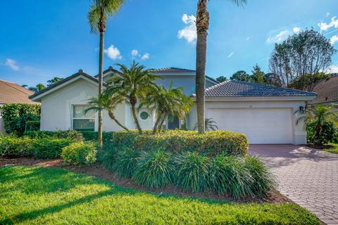 118 Bent Tree Dr, Palm Beach Gardens, FL 33418