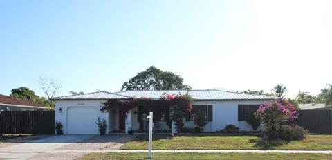 22106 Aquila St, Boca Raton, FL 33428