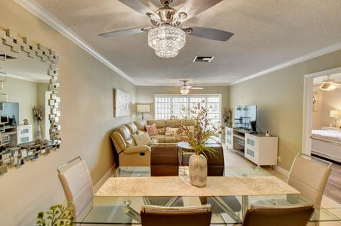 13968 Via Flora #F, Delray Beach, FL 33484