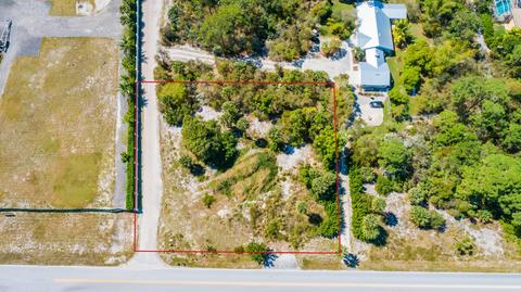 8550 SE Gomez Ave, Hobe Sound, FL 33455