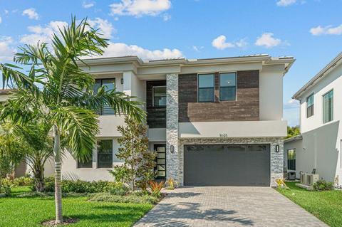 8123 Laurel Falls Dr, Boca Raton, FL 33496