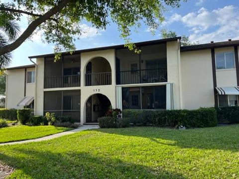 112 Lake Pine Cir #A-2, Greenacres, FL 33463