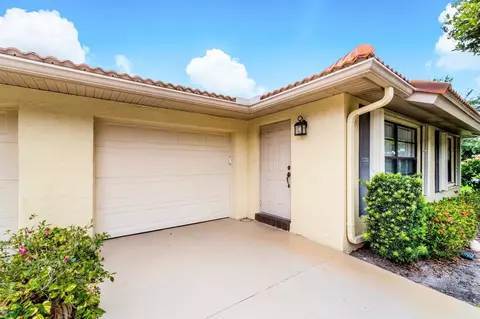 4575 Rosewood Tree Ct #B, Boynton Beach, FL 33436