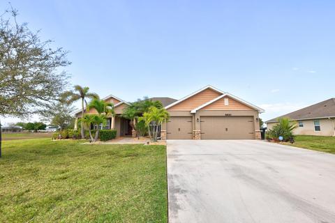 5850 NW Ethel Ct, Port Saint Lucie, FL 34986