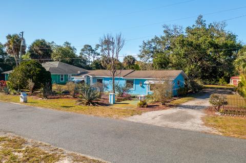 5104 Matanzas Ave, Fort Pierce, FL 34946